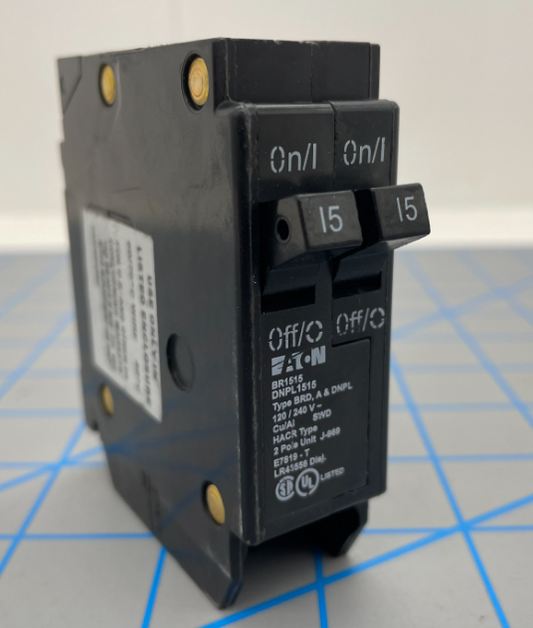 Eaton BR1515 Two 1 Pole 15 Amp 120 Volt Tandem Circuit Breaker - Reconditioned