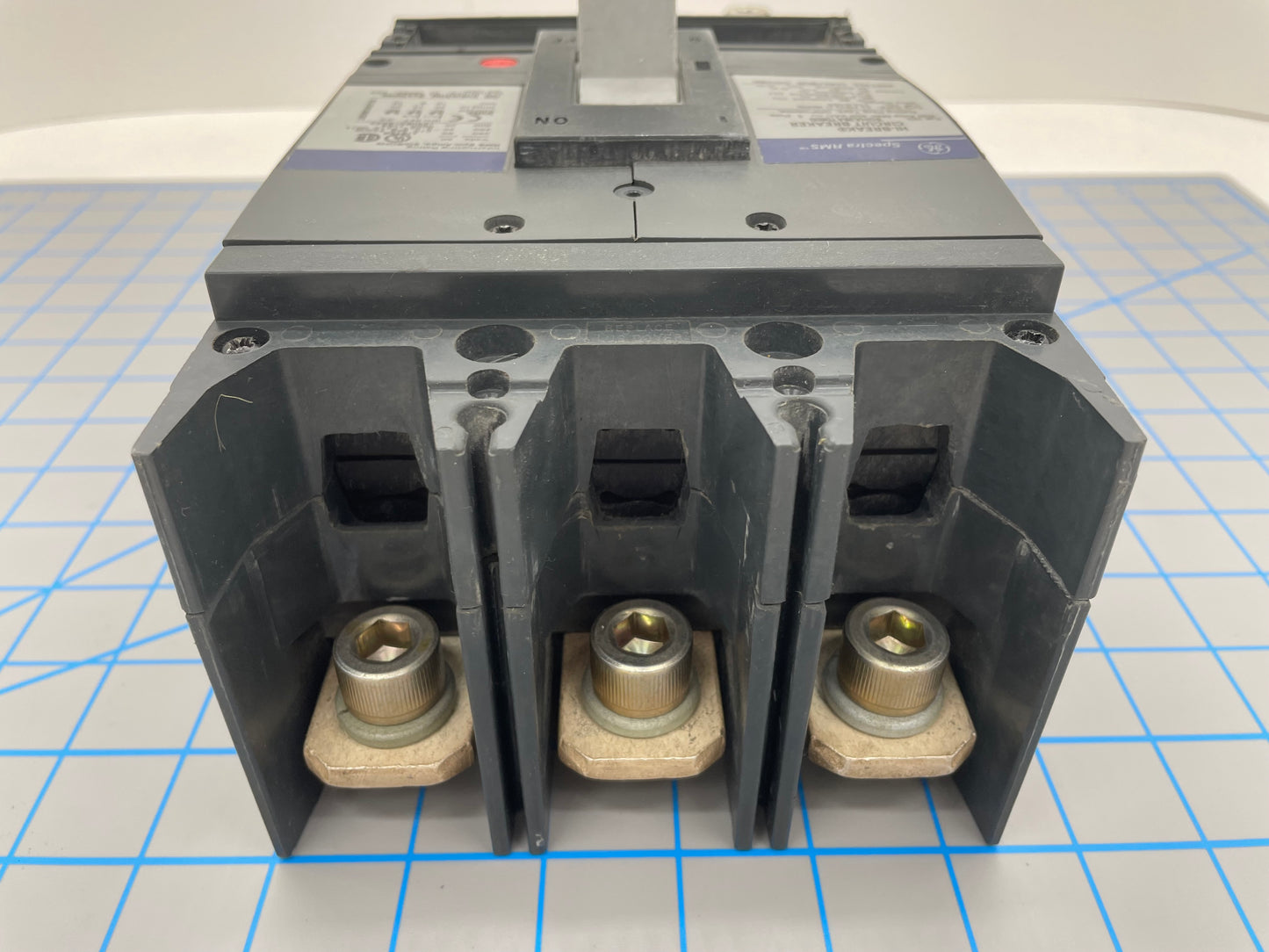 GE SGHA36AT0600 3P 600V 600A Circuit Breaker - Reconditioned